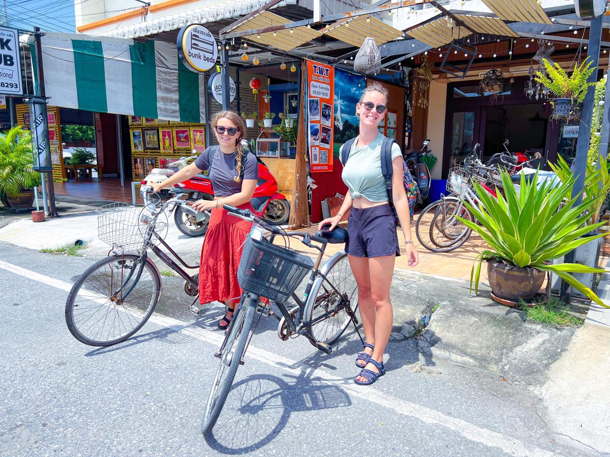 Hello Hostel Ayutthaya Екстериор снимка